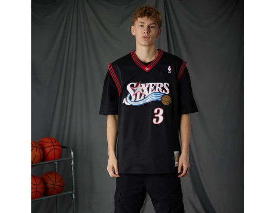 Mitchell and Ness NBA Philadelphia 76ers 2000-2001 Allen Iverson Swingman Jersey Black