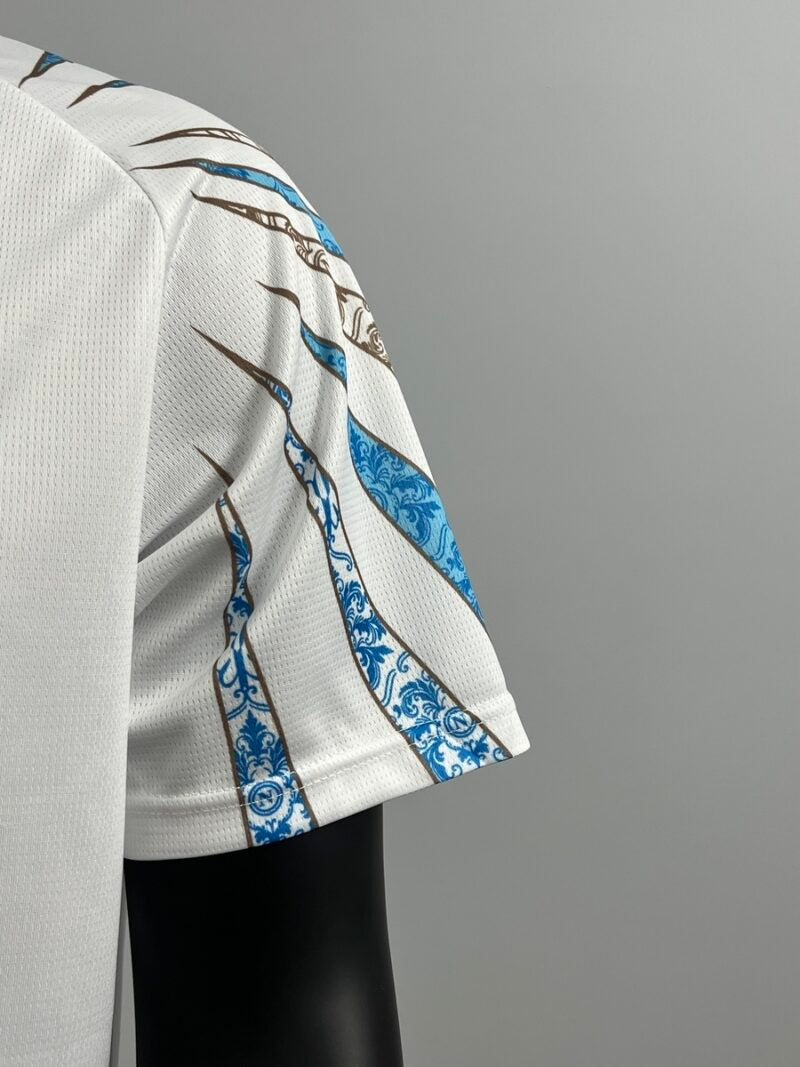 قميص نابولي الأساسي 2023/24 