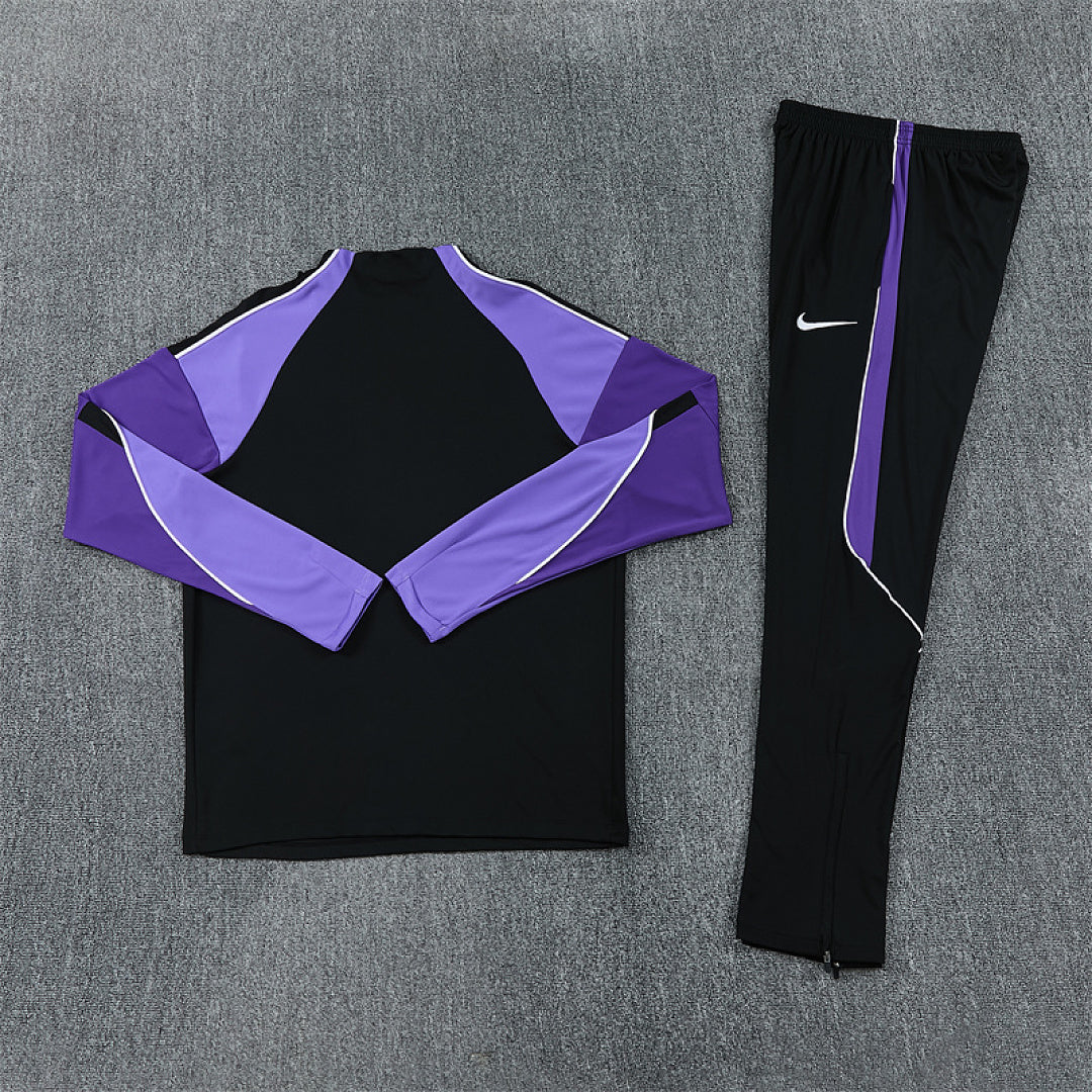 Tottenham Hotspur Black Strike Training Tracksuit 2026