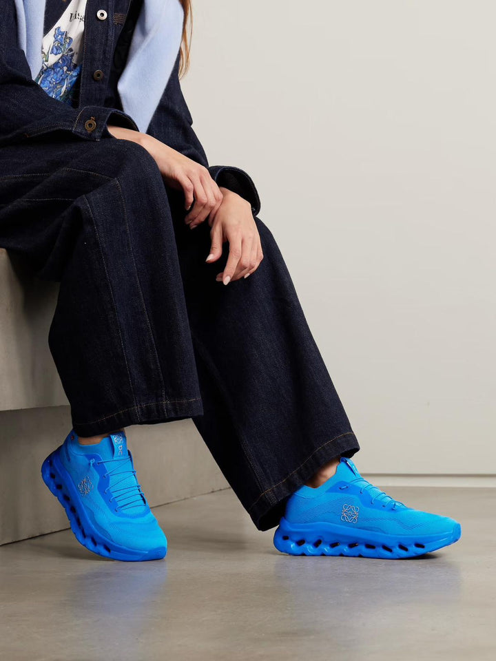 On Running Cloudtilt LOEWE Electric Blue