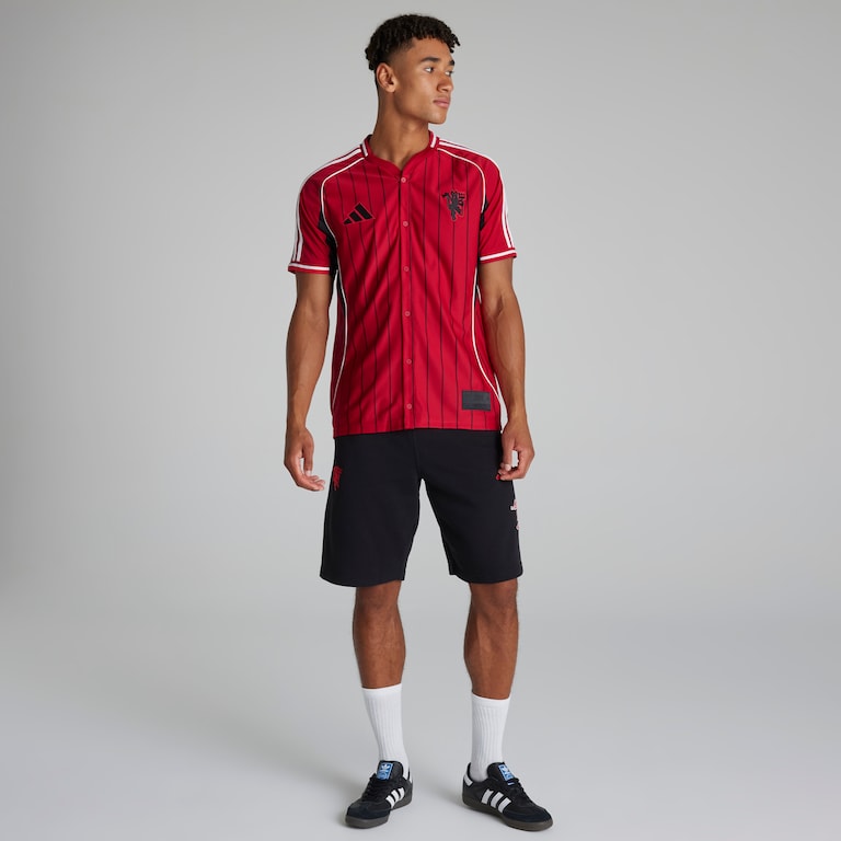 Man United US Pack Shirt