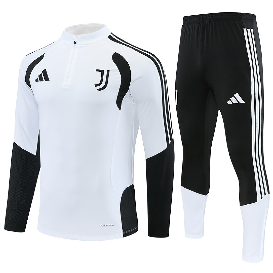 Juventus White &amp; Black Training Tracksuit 2026