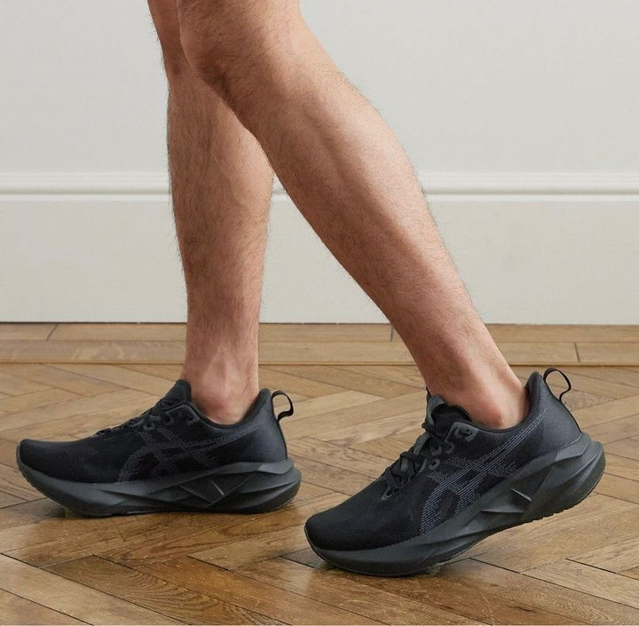 ASICS Novablast 5 _ four colors