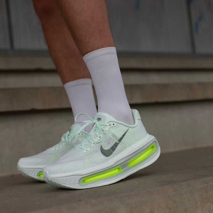 Nike Vomero Premium Barely Volt