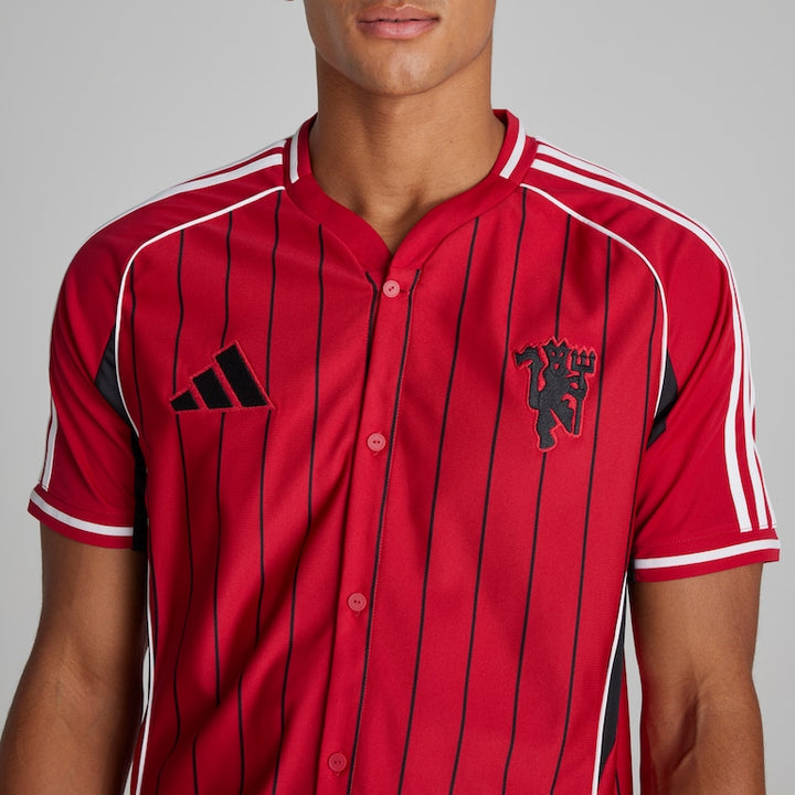 Man United US Pack Shirt