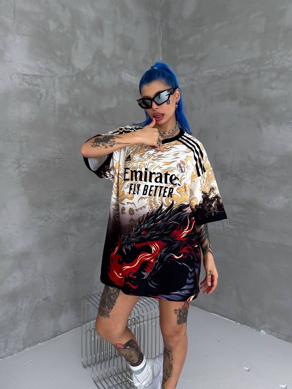 RM-Inspired Dragon Graphic Oversized Jersey Tee – White/Gold