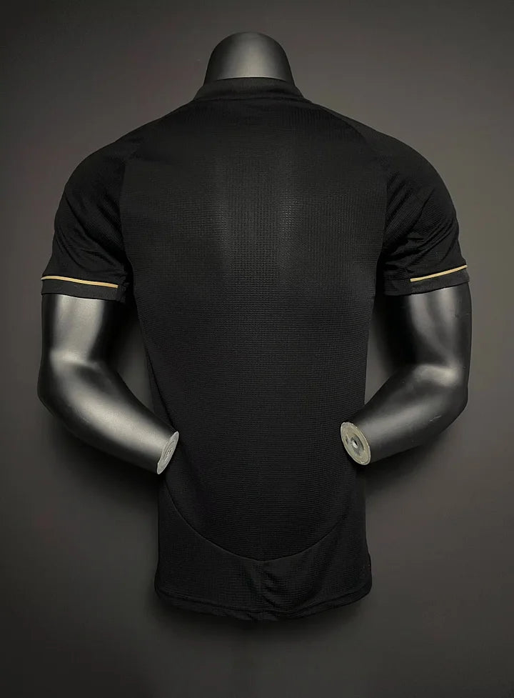 قميص باريس سان جيرمان الأساسي لموسم 2023/24