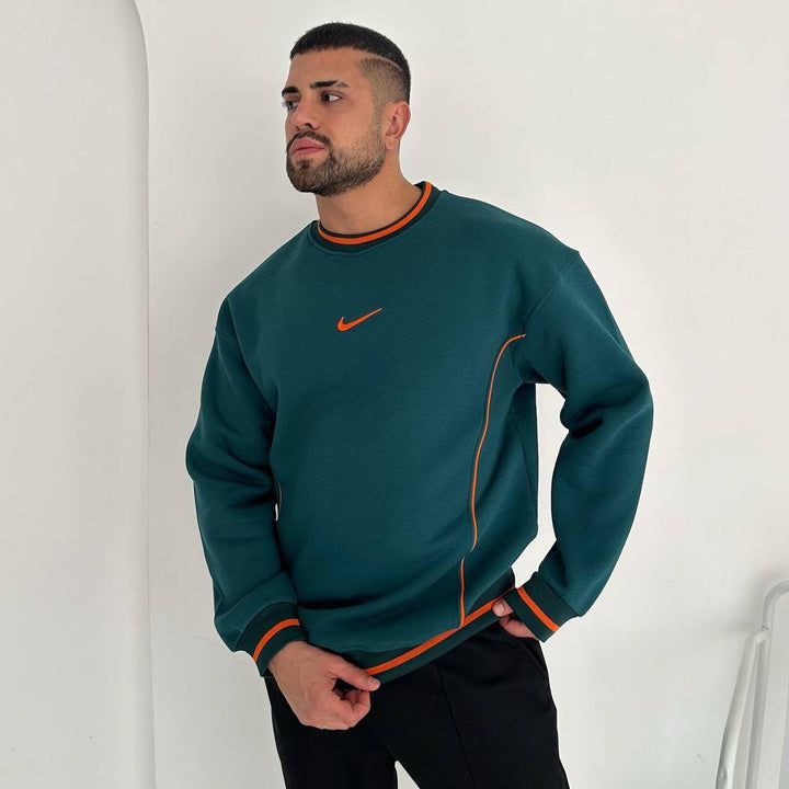 Premium Oversized Sweatshirt – Minimal Athletic Edition