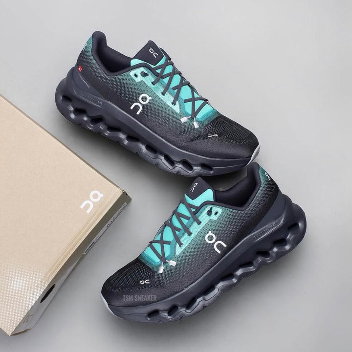 ON Running Cloudtilt  Aqua Iron