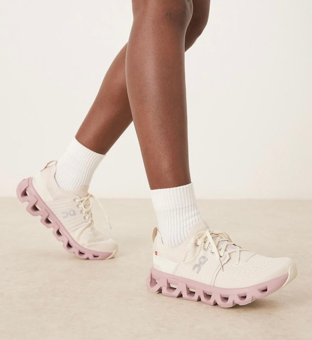 عند تشغيل Cloud 5 All Black