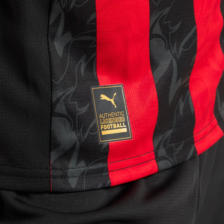 AC Milan Kids Home kit 2025/26