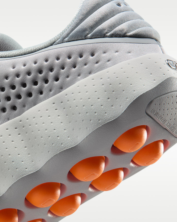 Nike Mind 002 “Light Smoke Grey”