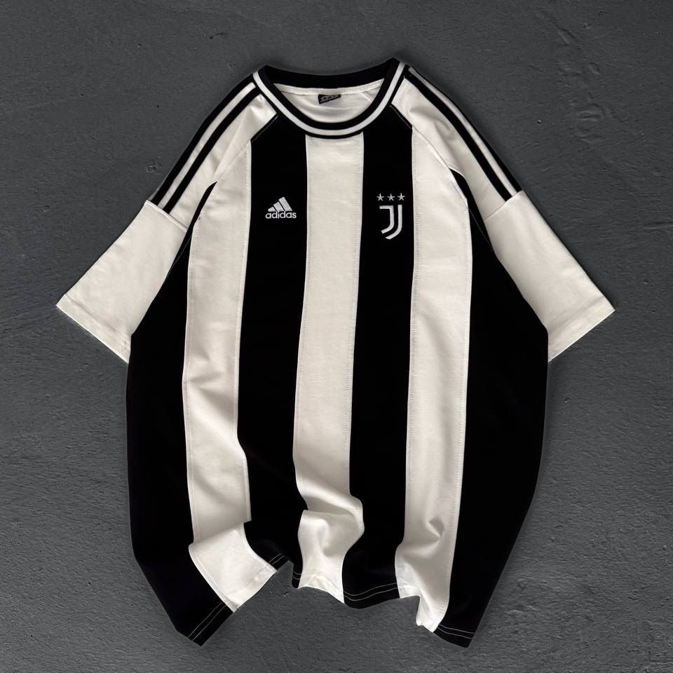 Men’s Black &amp; White Striped Football Jersey T-Shirt