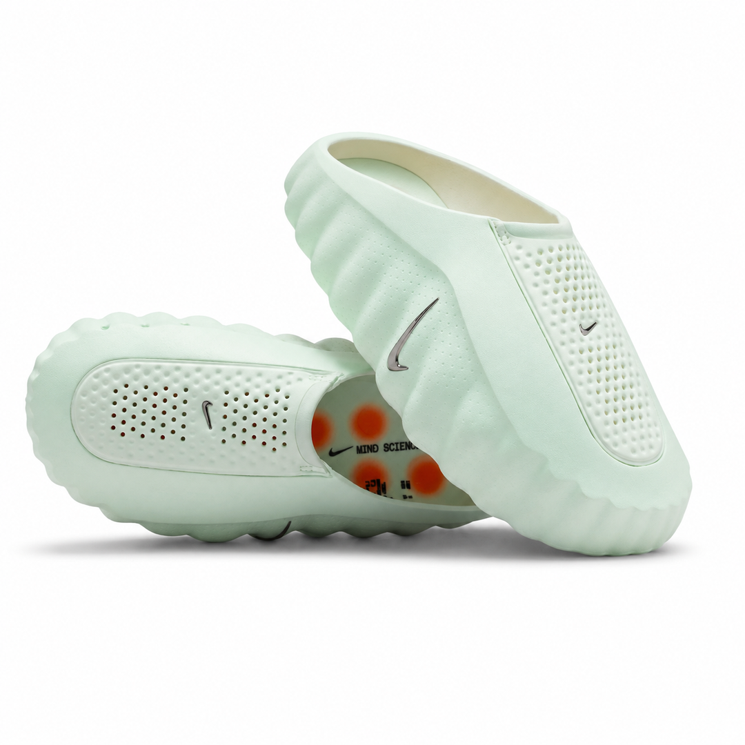 Nike Mind 001 - Barely Green