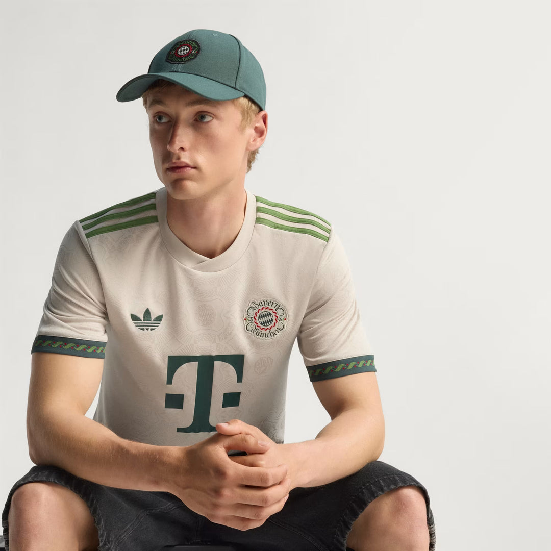 Bayern Munich Wiesn Jersey 2025/26