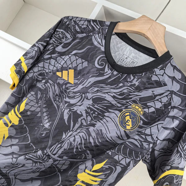 قميص RM DRAGON BLACK GOLD الإصدار 2024