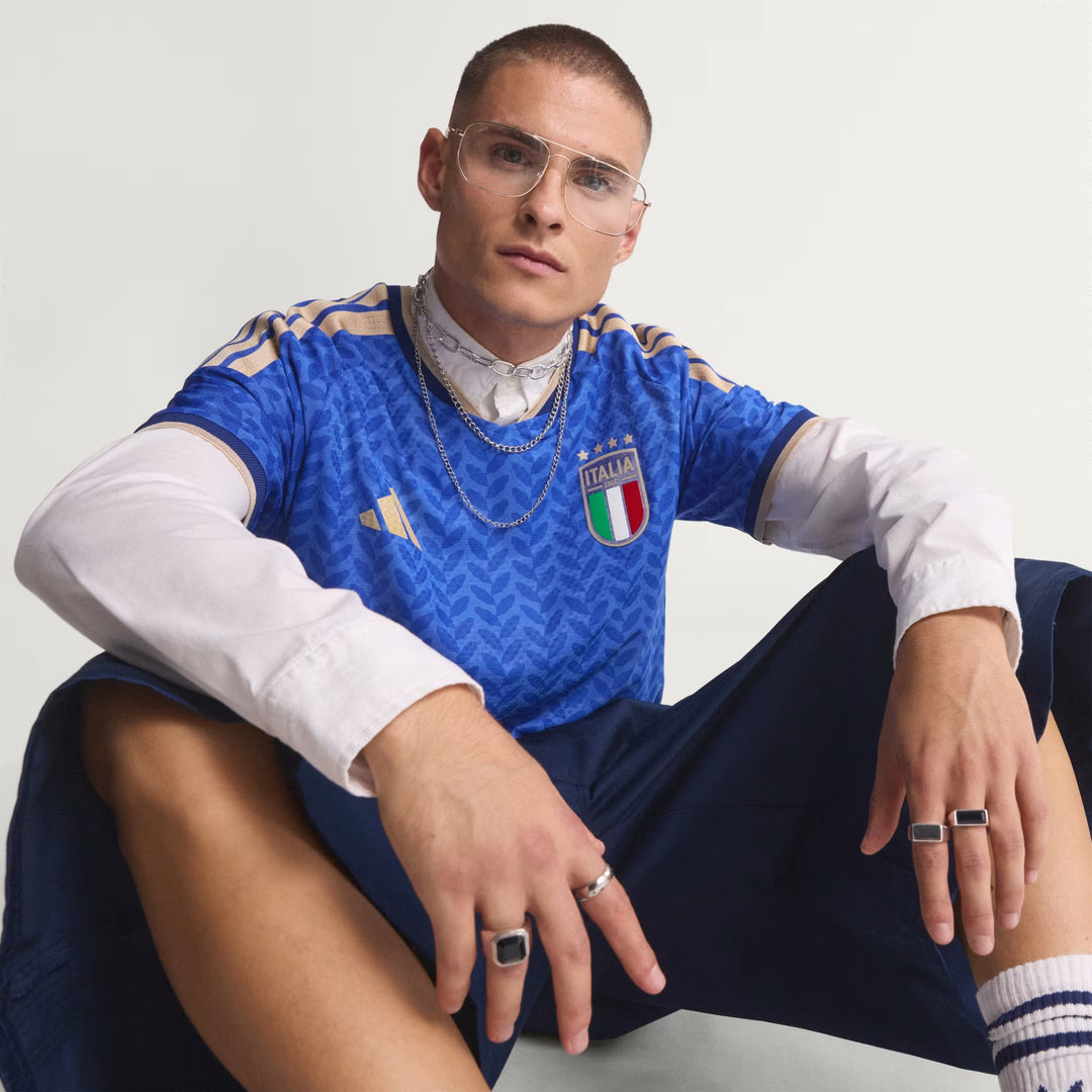 Italy Home Player Version Jersey 2025/26