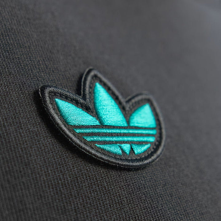 قميص باريس سان جيرمان الأساسي لموسم 2023/24