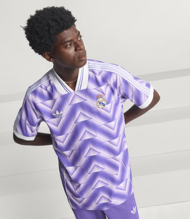 قميص RM DRAGON BLACK GOLD الإصدار 2024