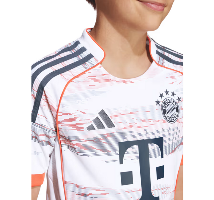 Bayern Munich Away kit kids 2025/26