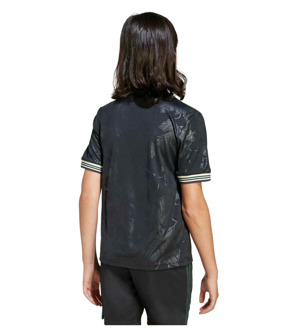 طقم يوفنتوس الأساسي للأطفال 2023/24