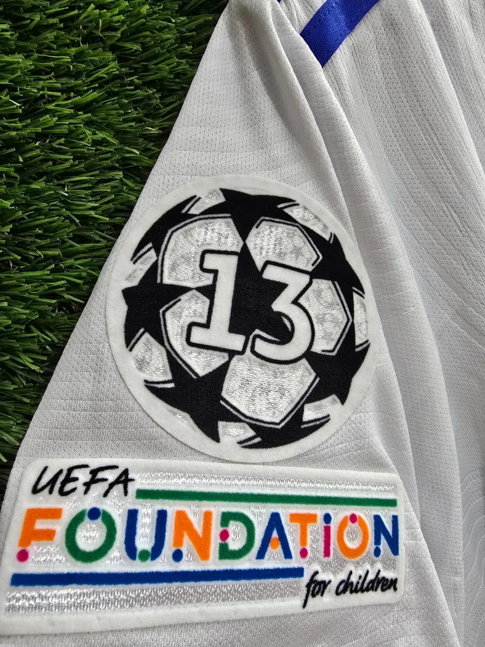 RM Home classic 2021/22  Benzema 9 With Badges