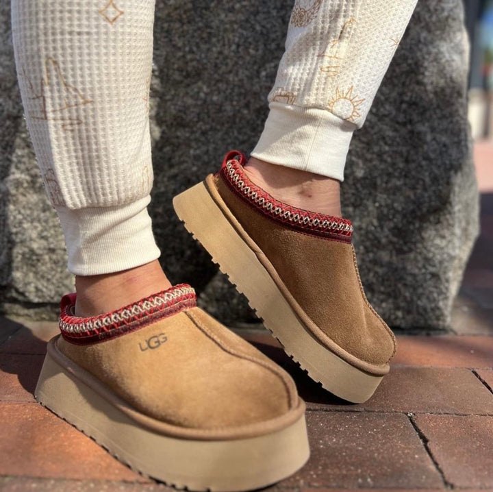 UG Tazz Slipper Chestnut