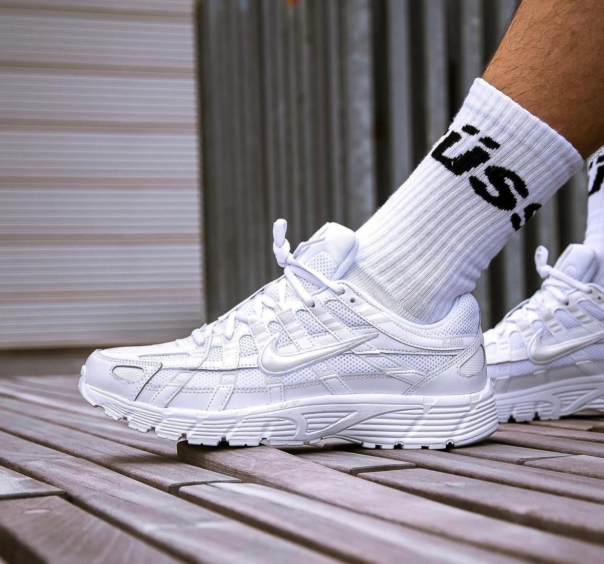 nike p 600 triple white