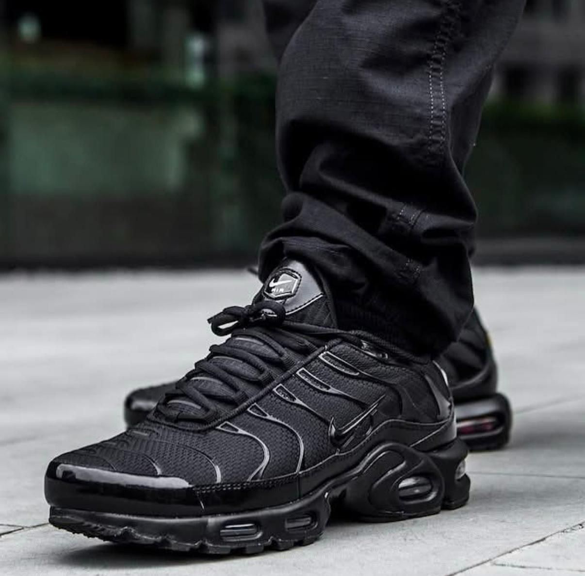 Nike Air Max Plus Triple Black – amzunit