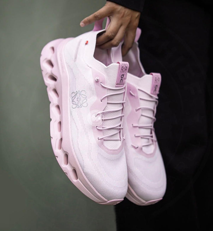 عند تشغيل Cloud 5 All Black