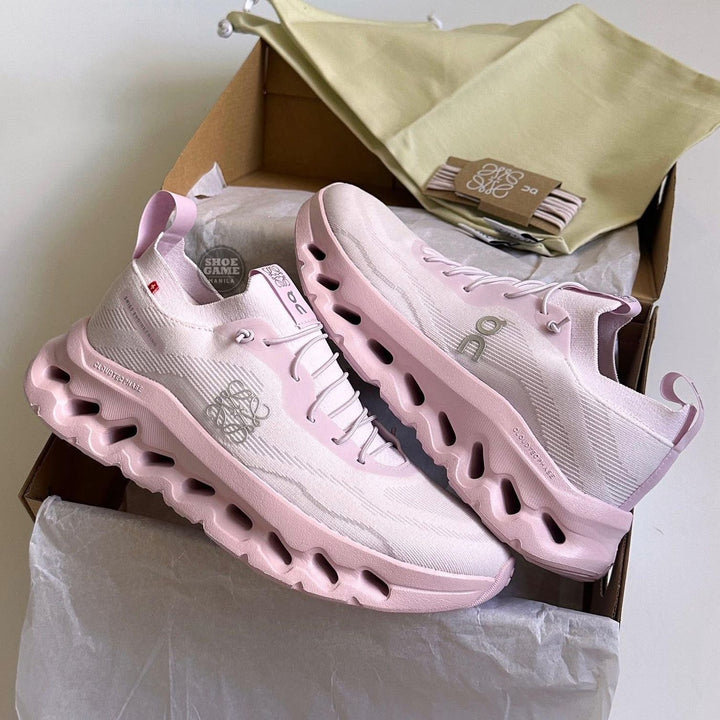 عند تشغيل Cloud 5 All Black