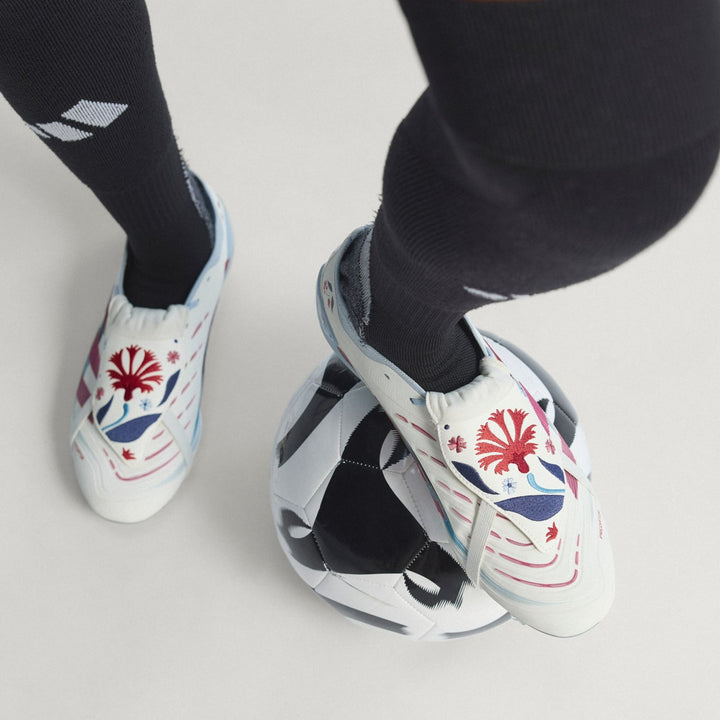 PREDATOR ELITE TFG FOLD-OVER TONGUE FIRM GROUND BOOTS