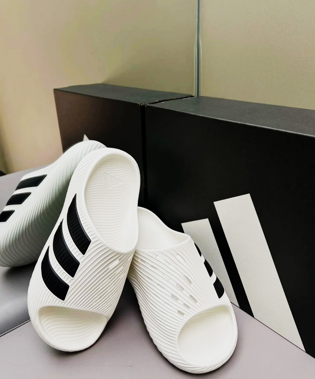 adidas Purechill Slides - Core White