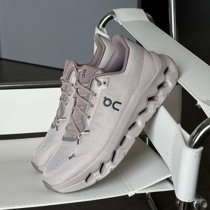 عند تشغيل Cloud 5 All Black