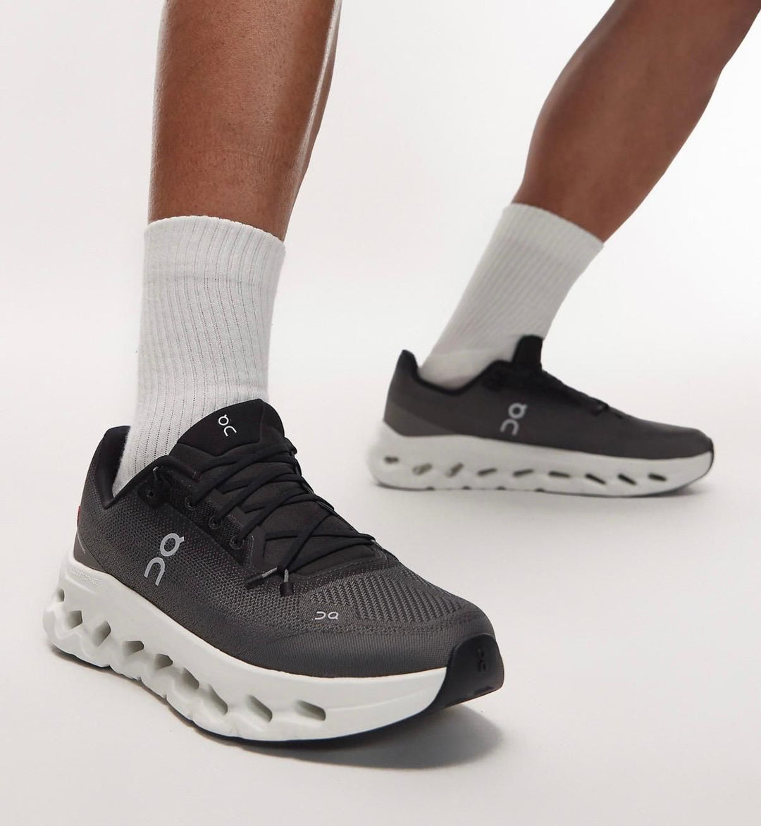 On Running Cloudtilt Black Asphalt