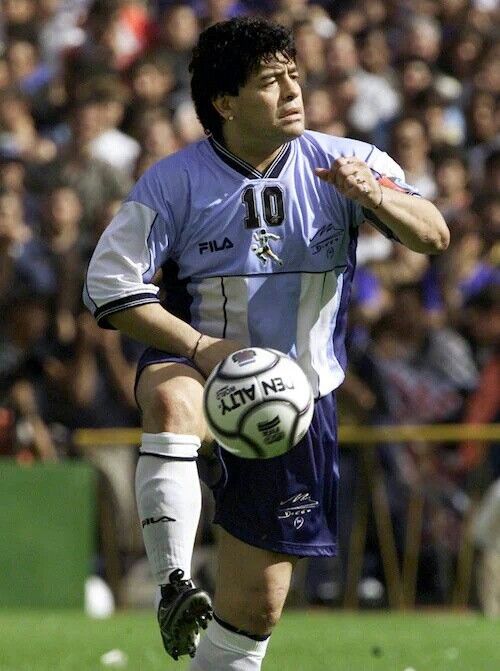 Argentina Diego Maradona 10 Classic 2001 Jersey – amzunit