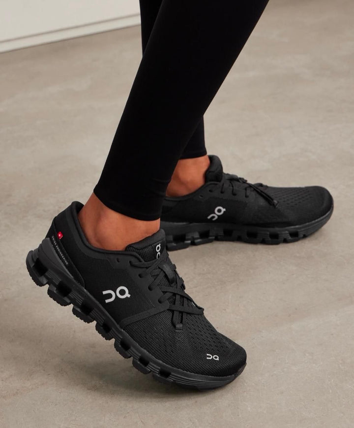 On Running Cloud X 4 Black Eclipse