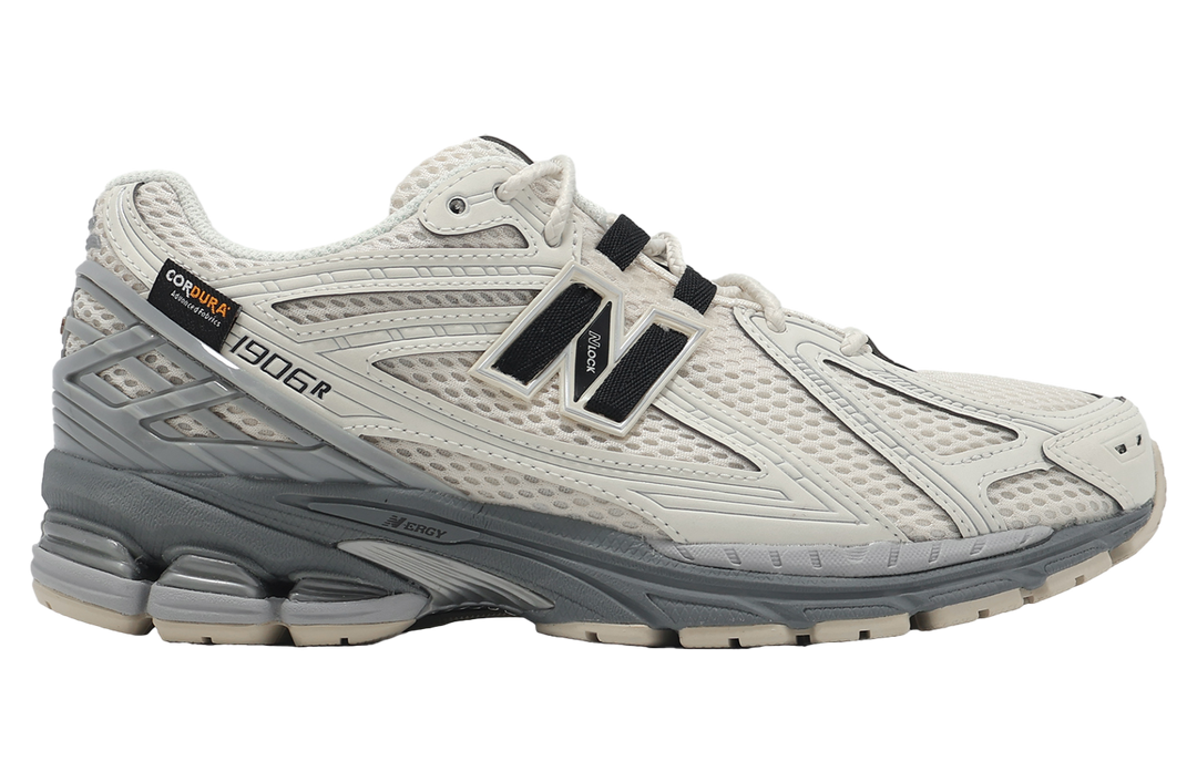 New Balance 1906R Beige / Black