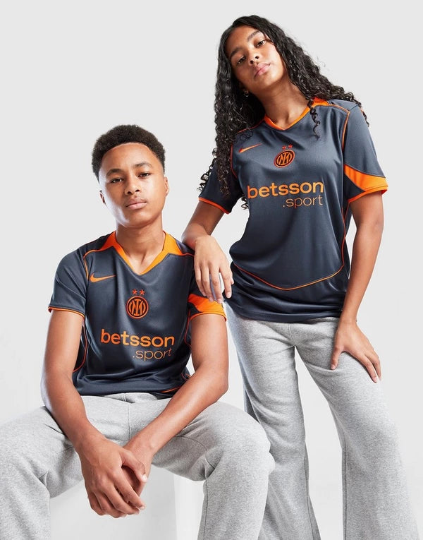 طقم إنتر ميلان الأساسي للأطفال 2023/24