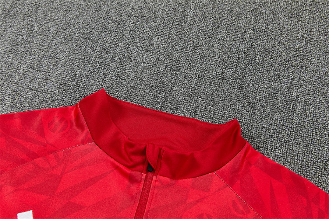 Quarter-zip mock neck collar detail Liverpool training top