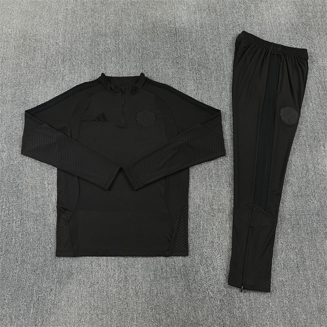 Manchester United 2026/27 blackout tracksuit flat lay full set