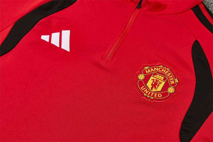 Manchester United Red Training Tracksuit 2027 - embroidered club crest