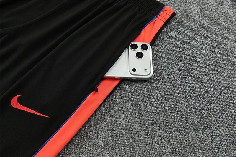 PSG training tracksuit 2027 zip pocket