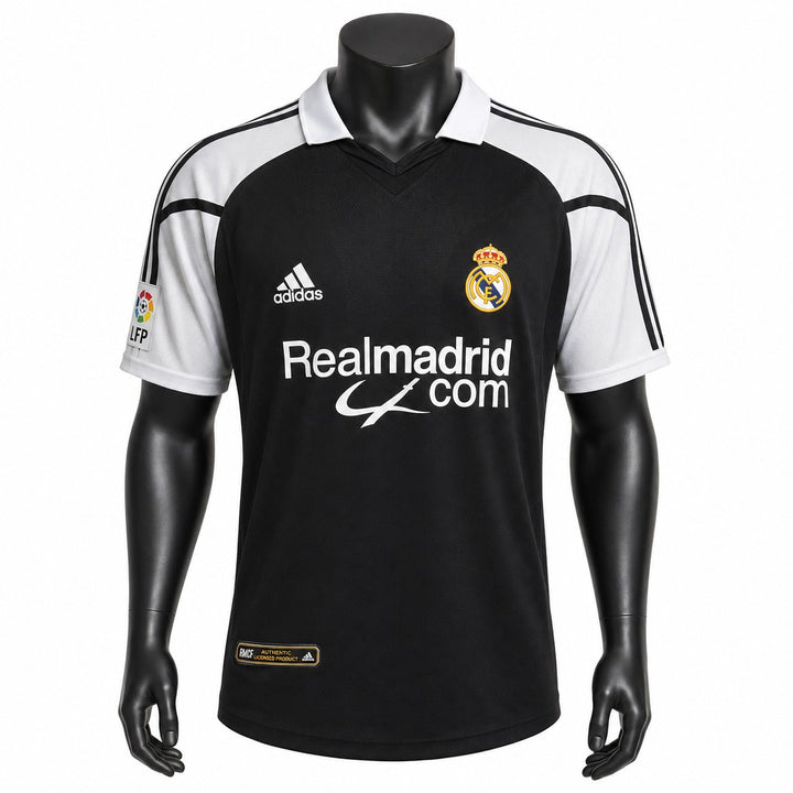 RM Away Classic 2001 front with Realmadrid.com print and LFP patch