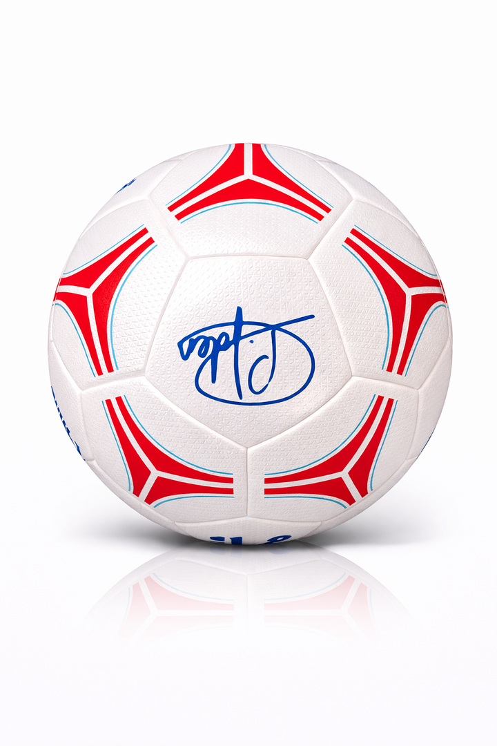 England Custom Player Signature Football – Multi-Design Soccer Ball (Names & Autographs Edition)