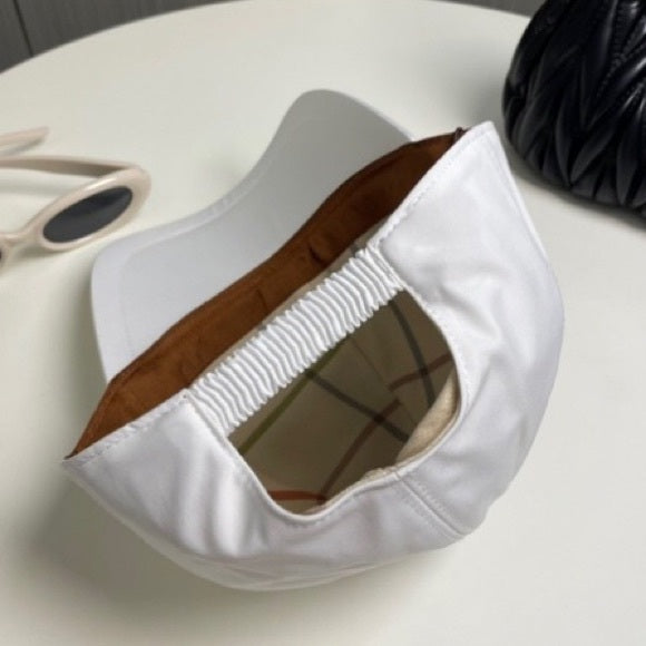 Luxury Embroidered Caps – 7 Colors
