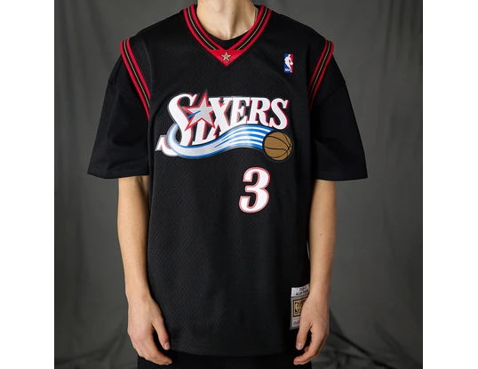 Mitchell and Ness NBA Philadelphia 76ers 2000-2001 Allen Iverson Swingman Jersey Black