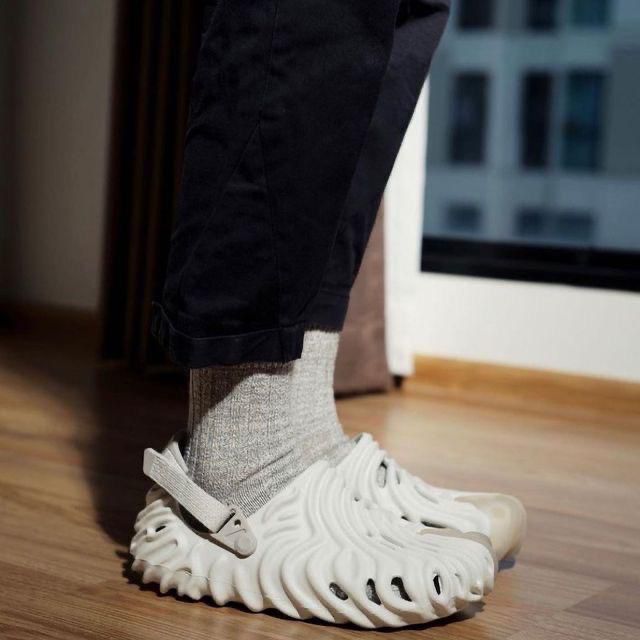 Salehe Bembury × Cro_cs Pollex Clog "Stratus"