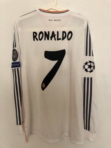 طقم RM HOME النهائي 2013/14 مع رونالدو 7 كم طويل